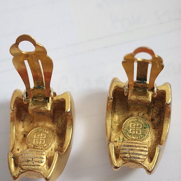 Givenchy Clip Earrings Chunky Door Knocker Oval Faux Pearl Hammered Goldtone VTG - Picture 11 of 14